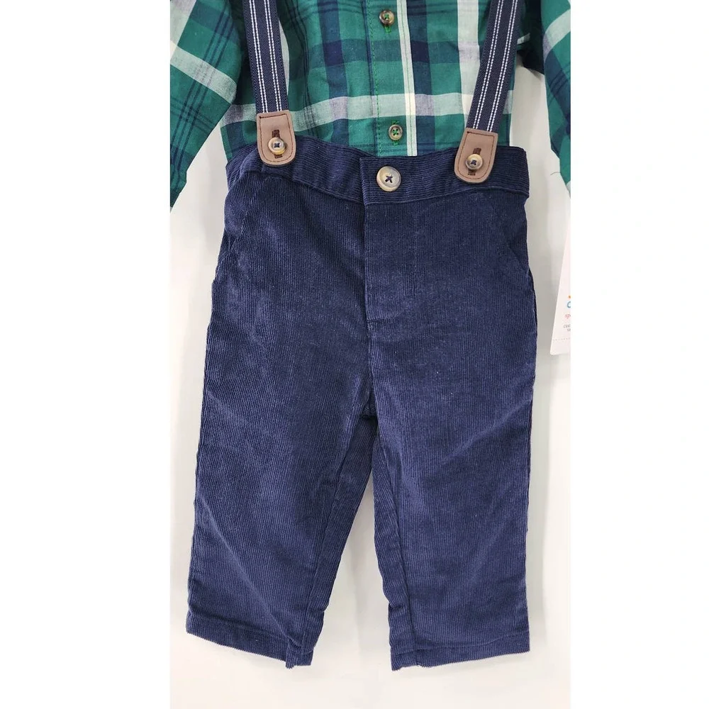 NWT Boys Holiday Outfit Pants Button Down And Bowtie Size 6 Months Carters - Picture 5 of 6